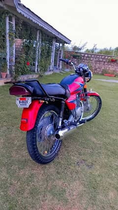 SUZUKI GS 150