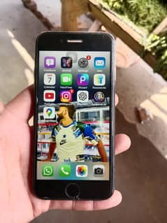 iPhone SE (2nd Gen) - 64GB, A13 Bionic Chip, Excellent Condition,
                                title=