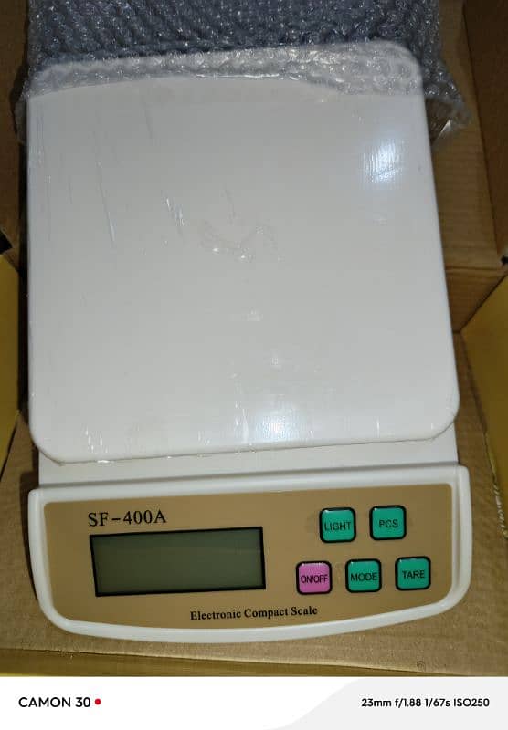 Digital Kitchen Scale 3