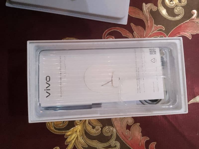 Vivo Y19s 6/128 7