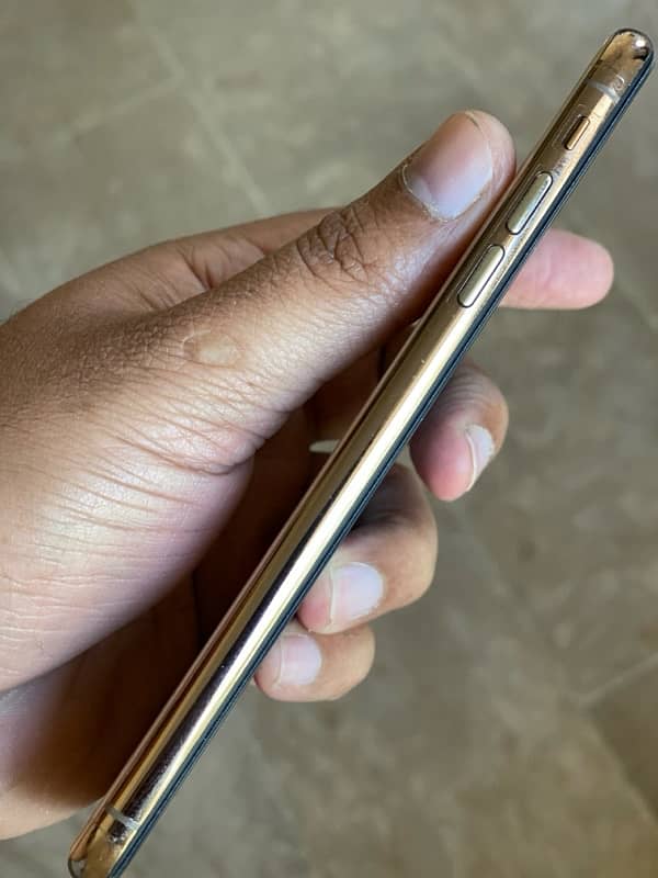 I Phone XS MAX (PTA APPROVED) 1