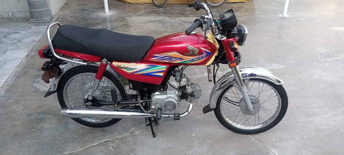 Honda Cd70 is up for sale 0