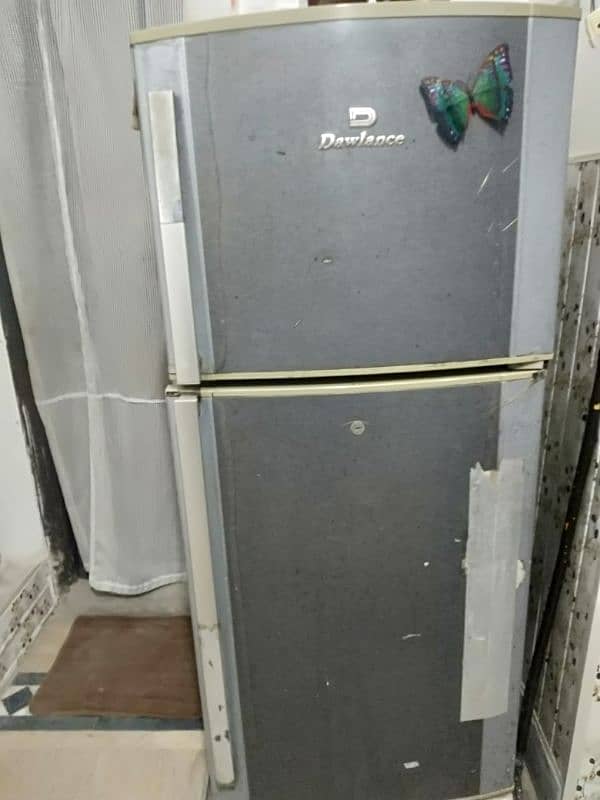 dawlance home used fridge 4