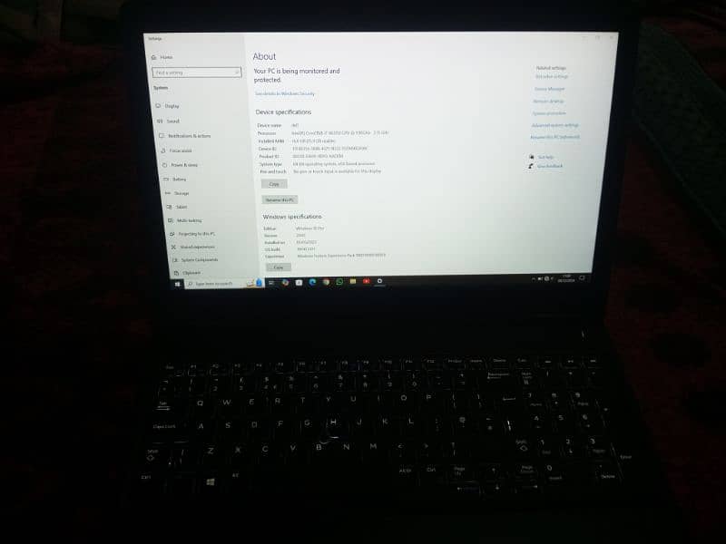 Dell Latitude 5590 2