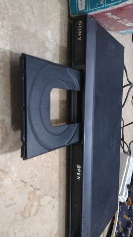 sony dvd player made in Malaysia 3