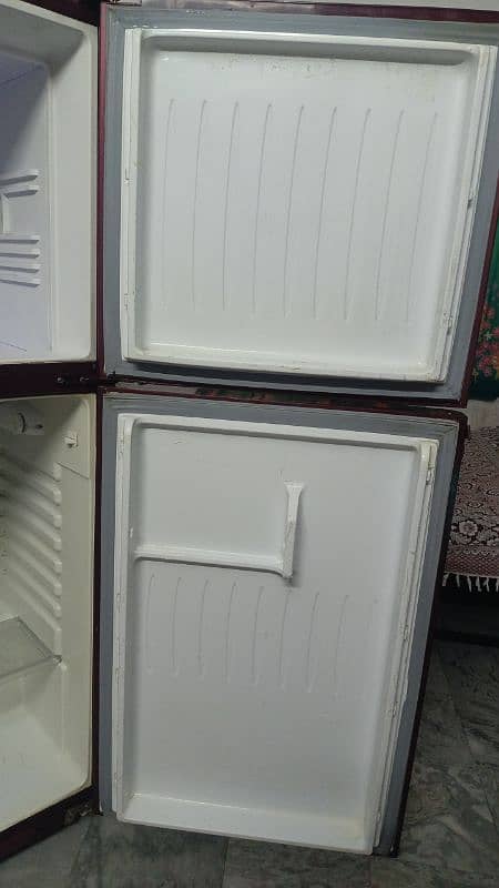 Orient Glass door Refrigerator 1