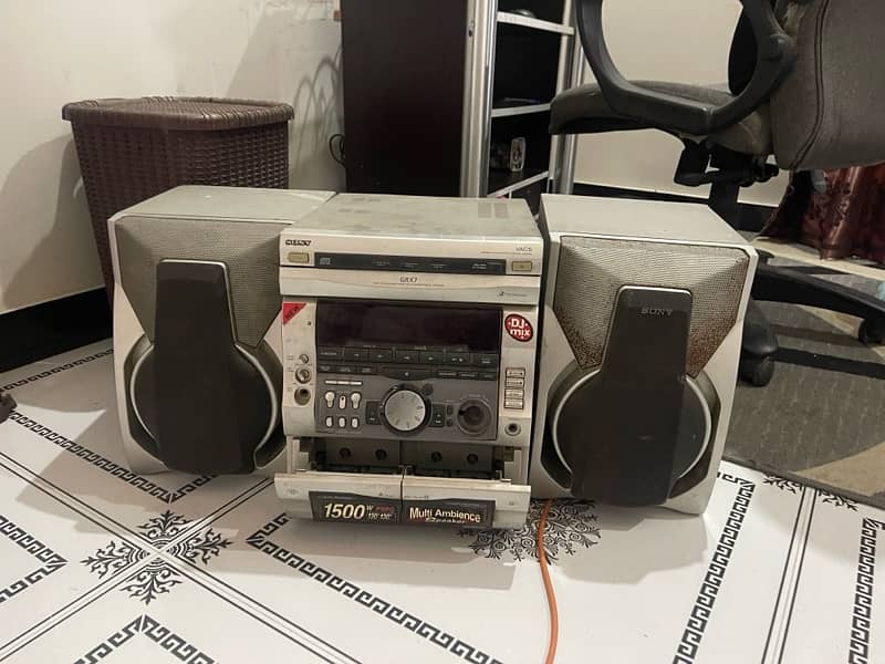 sony original 3 band speakers 0