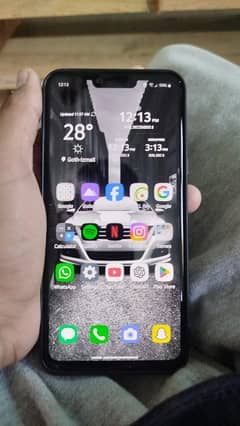 Lg g8 thinq (minor Crack on front glass can be repair in 1500)