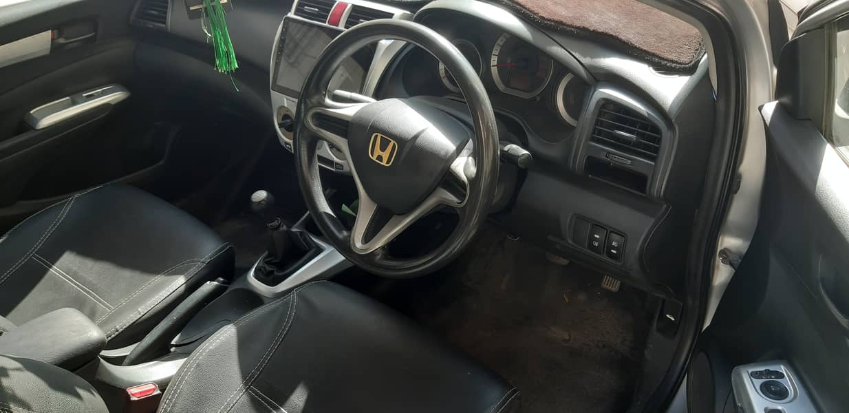 Honda City IVTEC 2011 6