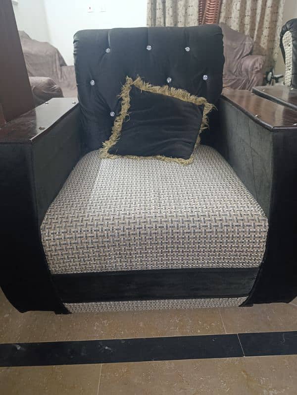 five seater sofa for sale 6