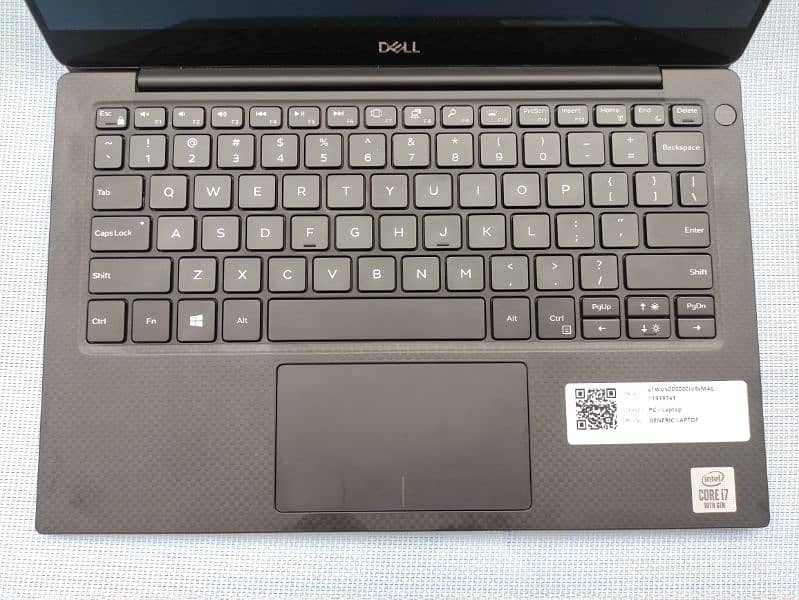 Dell XPS 13 - 7390 - i7 10th Gen, 4k Touch 4