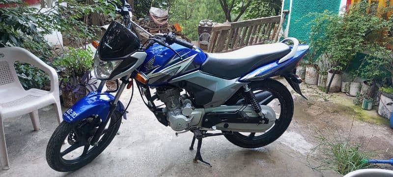 Honda Deluxe CB 125 F In New Condition 1