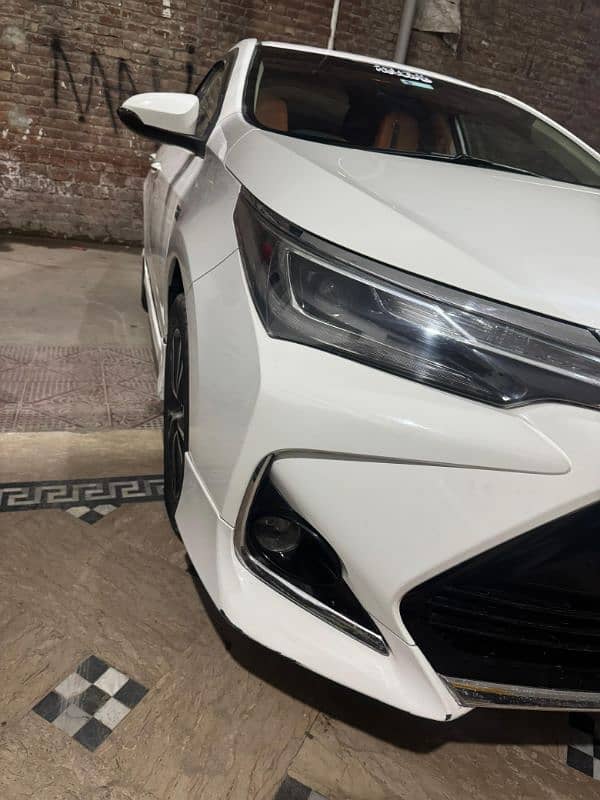 Toyota Corolla Altis 2018 0