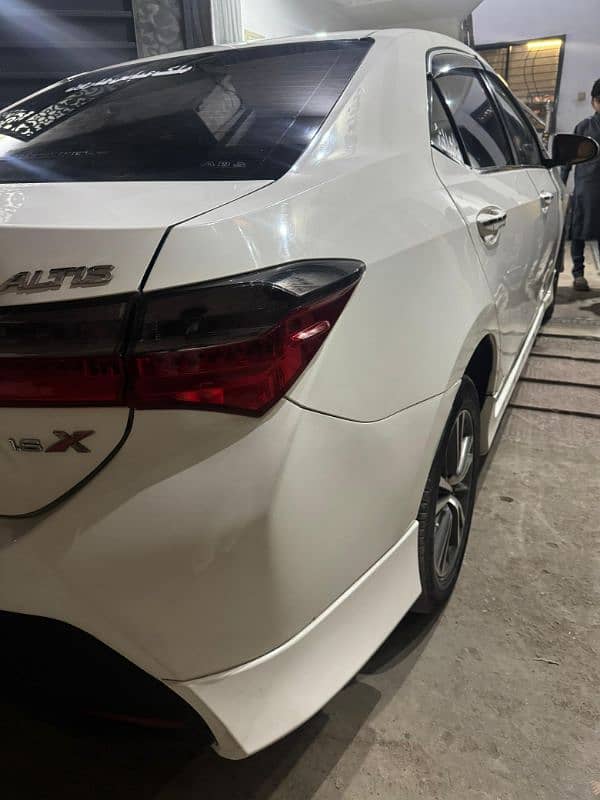 Toyota Corolla Altis 2018 3