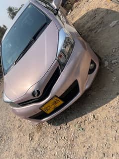 Toyota Vitz 2011