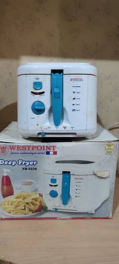 Electric deep fryer in good condition