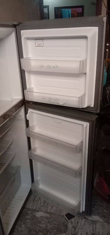 Fridge 4