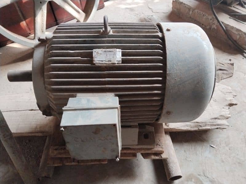 50 horse power CLIMAX Motor 5