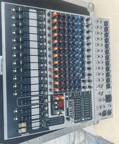 Peavey XR1212 Sound mixer