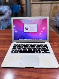 MacBook Air (13-inch, Early 2015) Core i7 / 8GB / 256GB Flash Storag