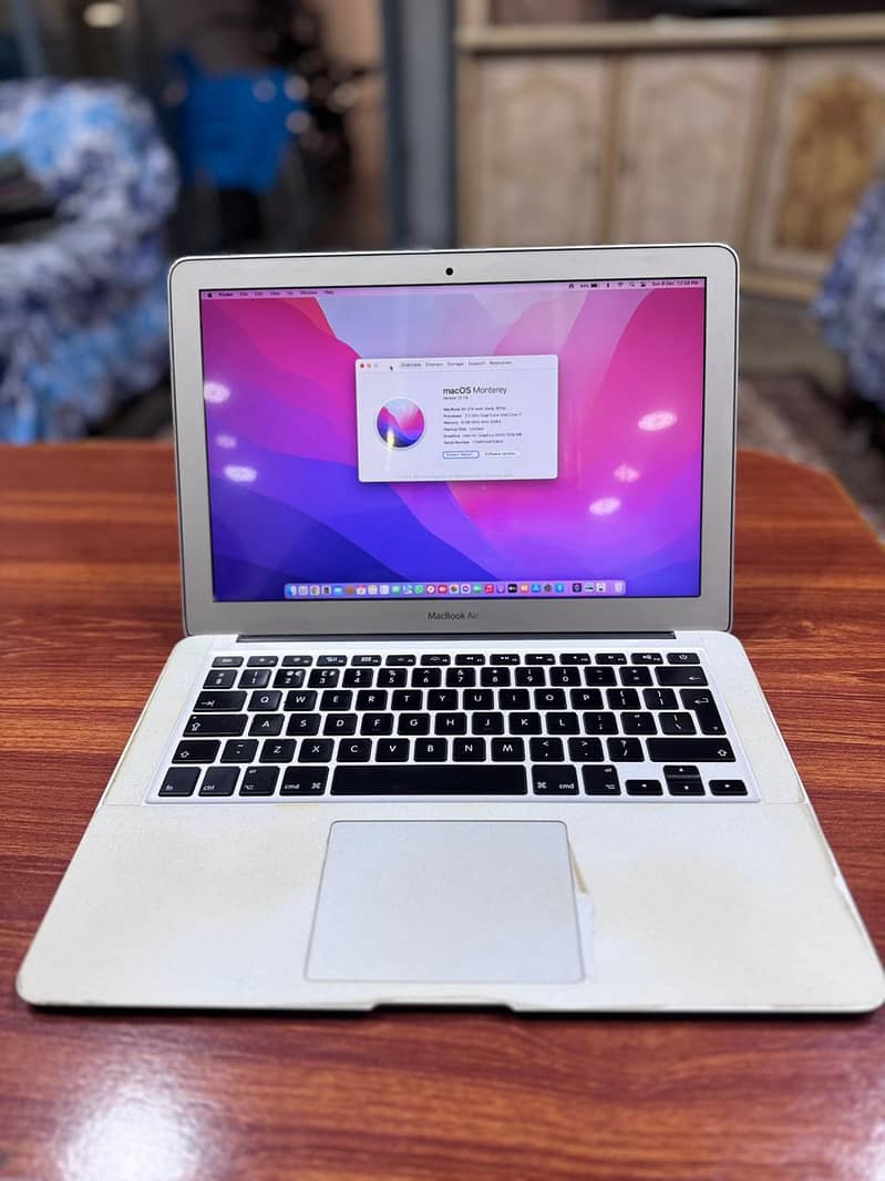 MacBook Air (13-inch, Early 2015) Core i7 / 8GB / 256GB Flash Storag 0