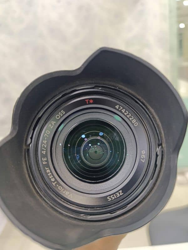 Sony 24-70mm F4 0