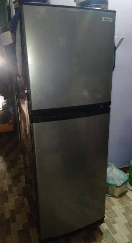 Orient Double Door Fridge 0