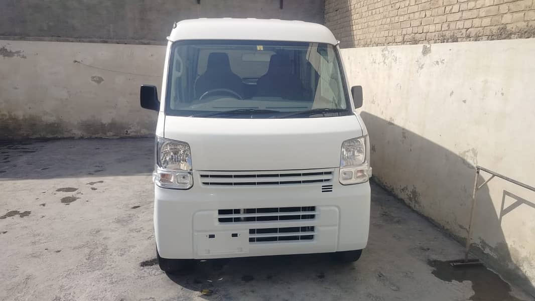 Nissan Clipper NV100 2021/2024 2