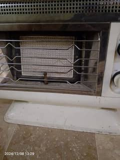 Crystal Gas Burner Heater Available For Sale 10/9 Condition