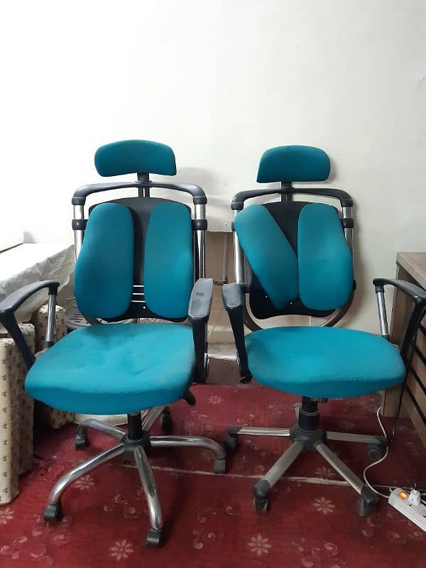 2 repairable chairs for sale 0