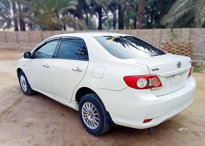 Toyota Corolla XLI 2012 5