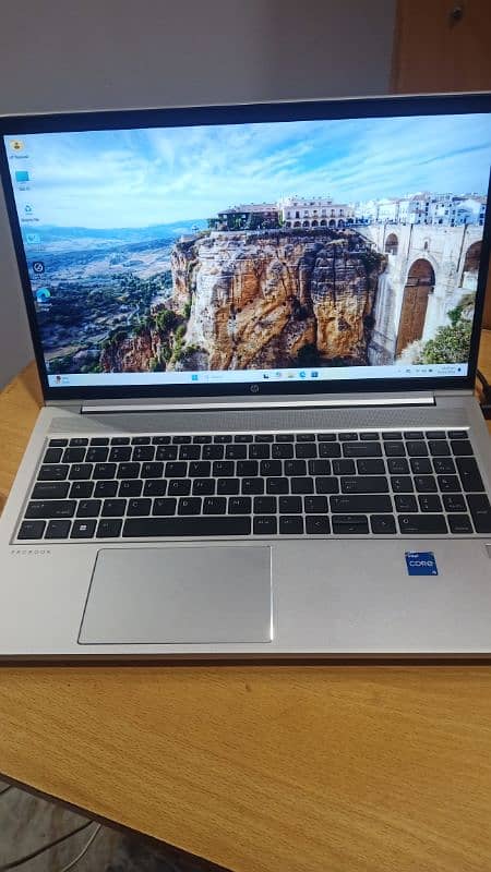 HP probook G9 450 0