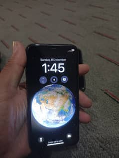 I phone 11 pro urgent sale only mobile h