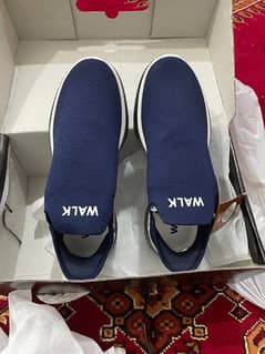 Urgent Sale Walk Original Servis Shoes