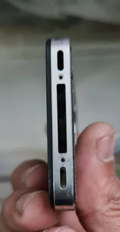 iPhone 4/4S Original back with body 2