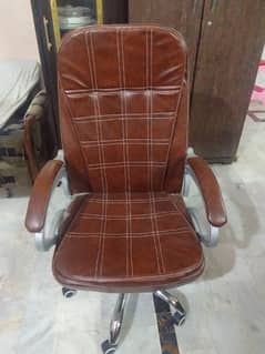 Hydraulic Office Chair Executive Class 10/10 Condition