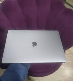 MacBook pro i7, 2019, 16 inch, 32/512, 8Gb Card