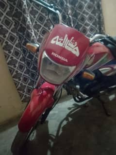 Honda Pridor 2019 model Achi condition ma hy koi kaam hony wala nai hy