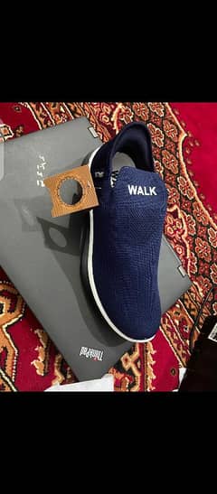 Urgent Sale : Walk Original Brand Shoes