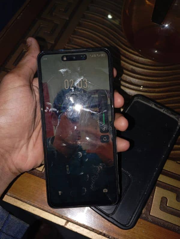 Infinix Hot 40i 128 GB 2