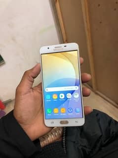 Samsung galaxy j7 prime