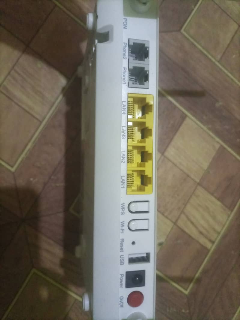 GPON ROUTER FOR SALE 1