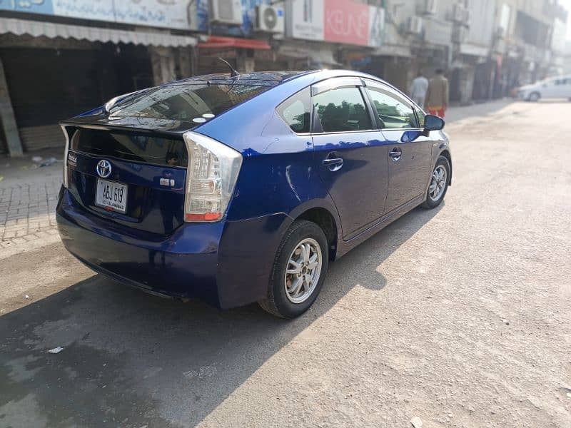 Toyota Prius 2016 15