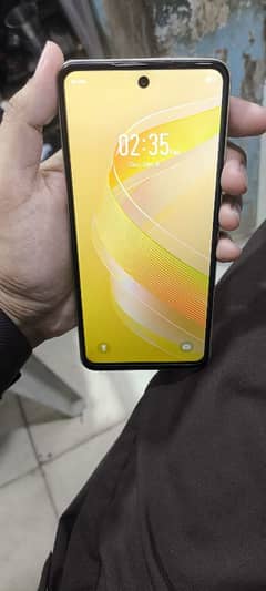 infinix smart 8 4+64