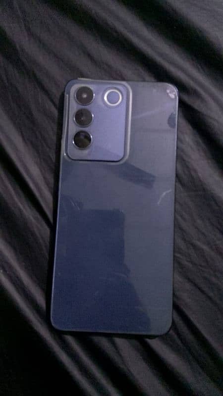 VIVO V27e 8/256 1