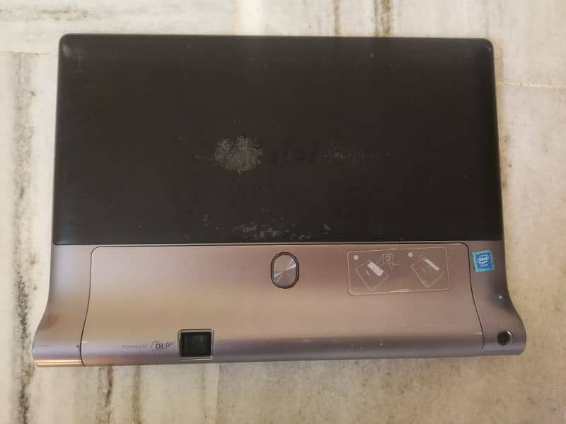 Lenovo with projector yoga 3 pro 6