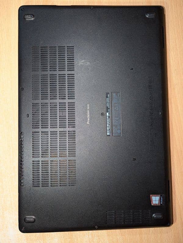 laptop for gaming Dell precision 3530 2