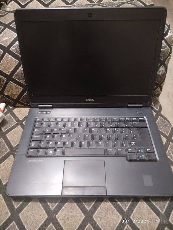 Dell Latitude E5440. Price can be less . READ DESCRIPTION FOR DETAILS 0