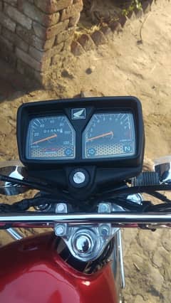 Honda 125 self start