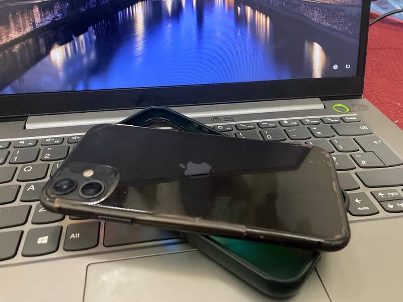 iPhone 11 Non PTA with Box Original Waterpack 6